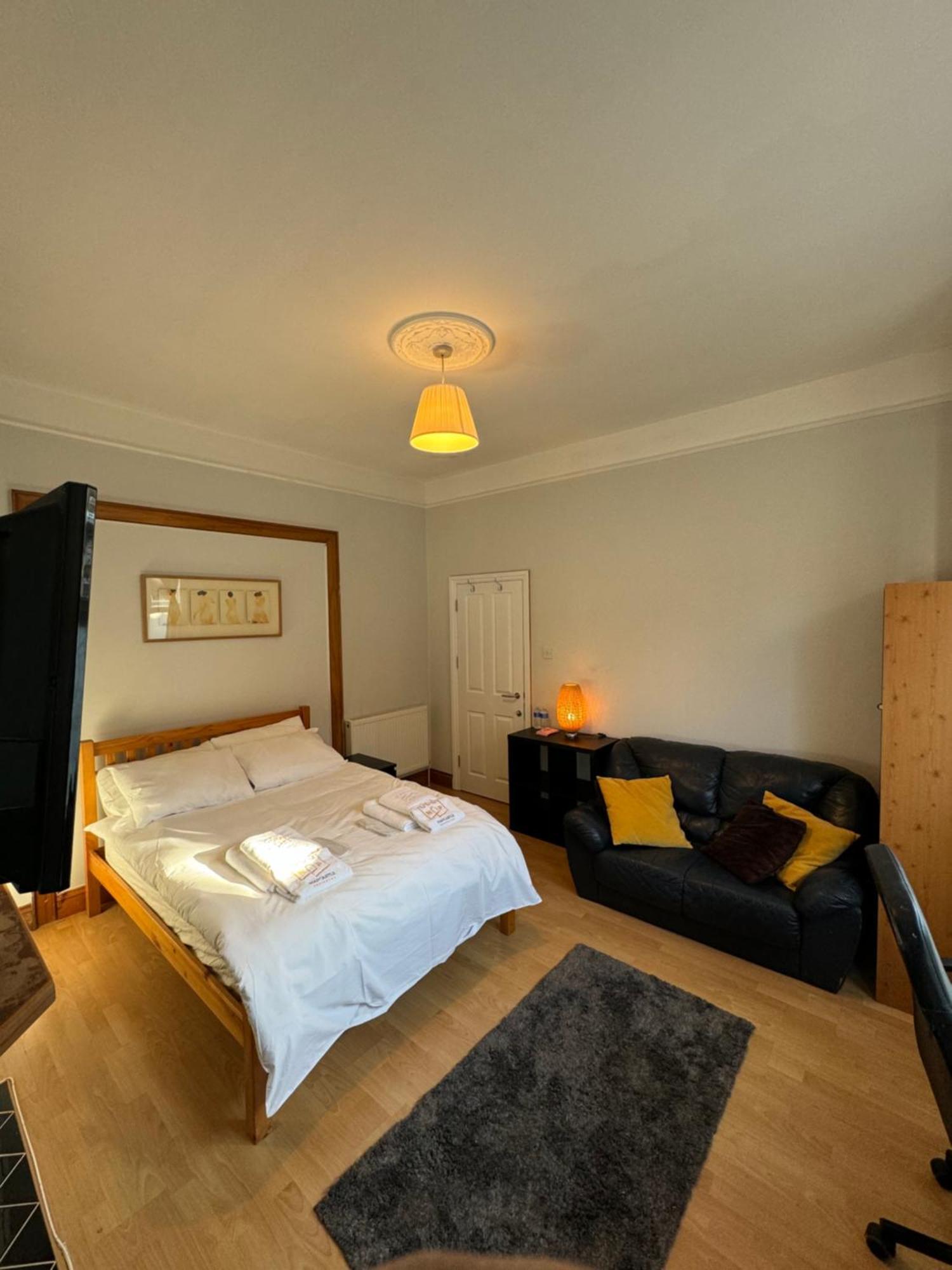 Napcastle Archway Hotel Londen Buitenkant foto